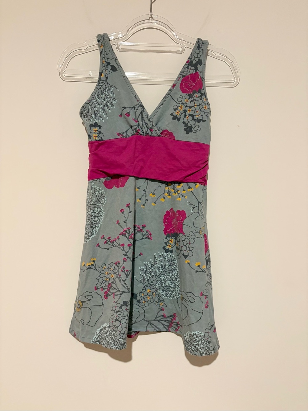 Patagonia Margot Empire Waist Dress Organic Cotton Gray Pink Floral small